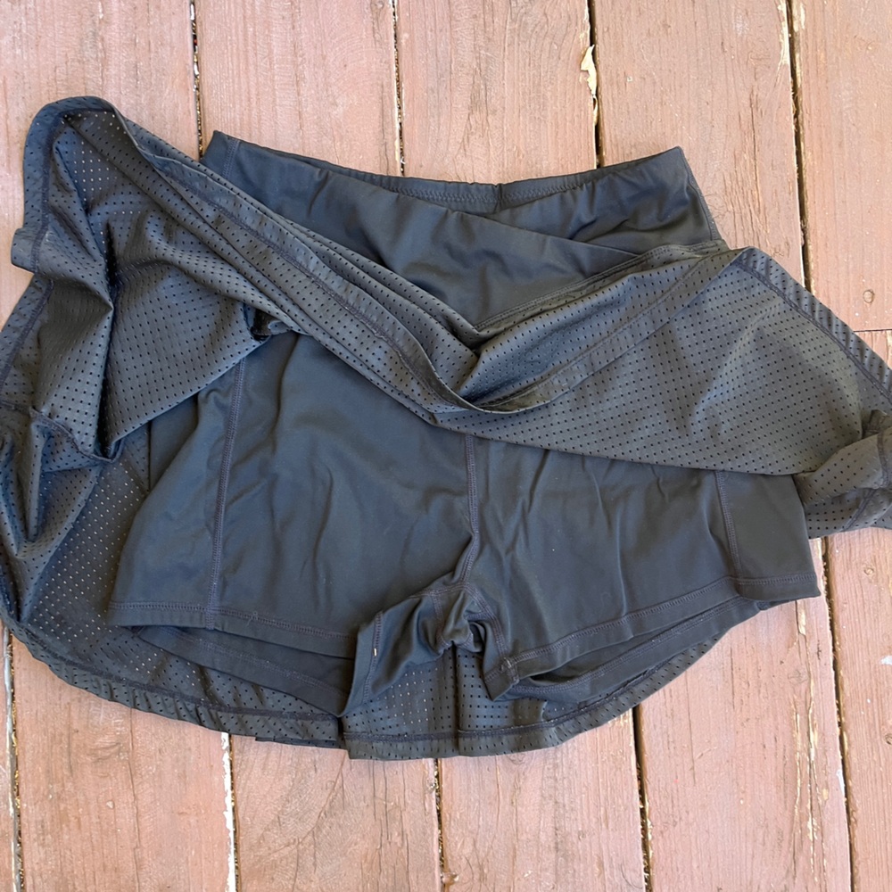 Black Tennis Skirt - Picture 5 of 7
